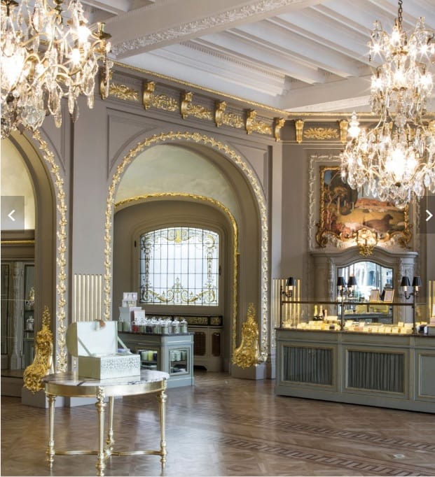 LADUREE – PUB6