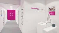 Esthetic Center s&rsquo;offre un lifting