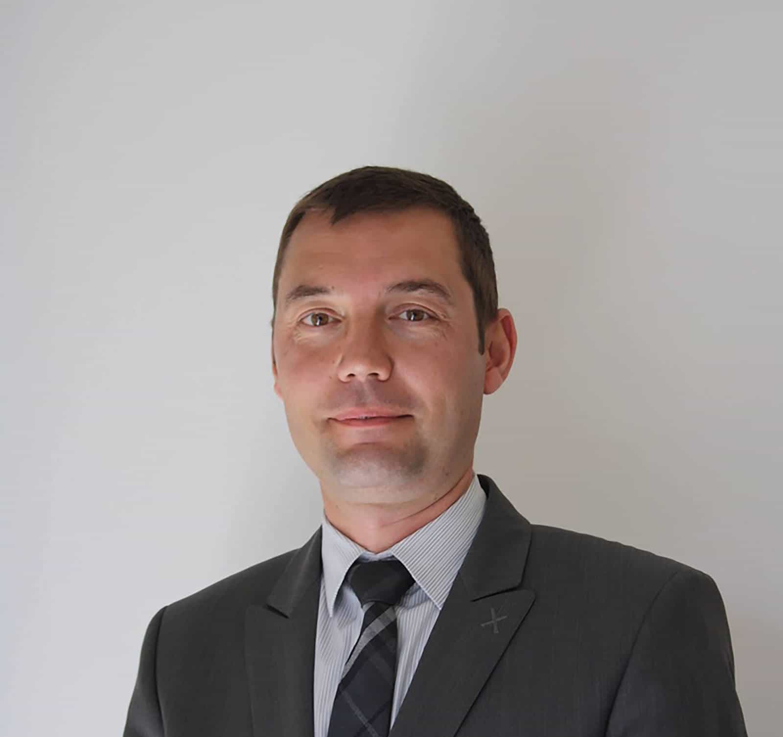 Grégory Hennon, Directeur général de la franchise Empruntis l’agence