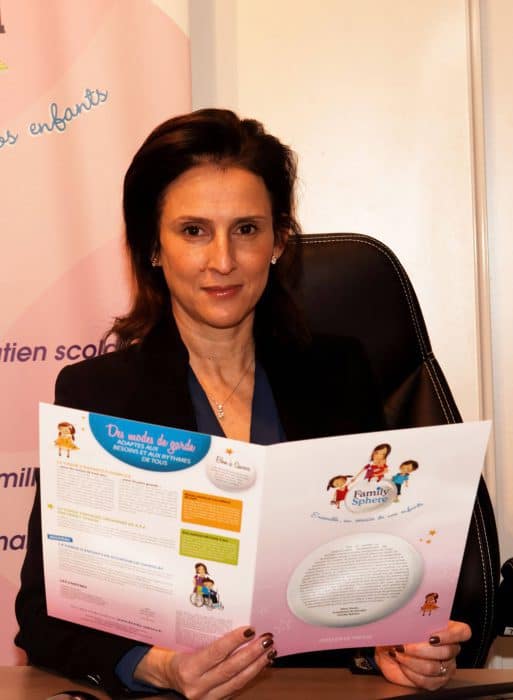 Mina Zanat, Président de la franchise Family Sphere, garOù en est le développement en franchise de votre réseau de services à la personne spécialisé dans la garde d’enfants à domicile ? Family Sphere a connu cette année un beau développement géographique sur des zones auparavant assez vides : Brest a été pourvue par un nouveau franchisé, de même qu’Angers et Marcq-en-Barœul. Ainsi que Saint-Etienne et Lyon par développement interne, c’est-à-dire avec des franchisés qui existent déjà. Enfin, notre franchisé à Biarritz ouvrira aussi à Labenne fin juin. Nous avons ouvert 7 nouvelles unités franchisées depuis début 2017, pour un total de 107 agences Family Sphere à date. Et nous prévoyons une ouverture supplémentaire en janvier 2018 à La Rochelle, pour laquelle l’accompagnement du franchisé a déjà commencé : en effet, nos agences ouvrent soit au printemps, soit en début d’année. de d