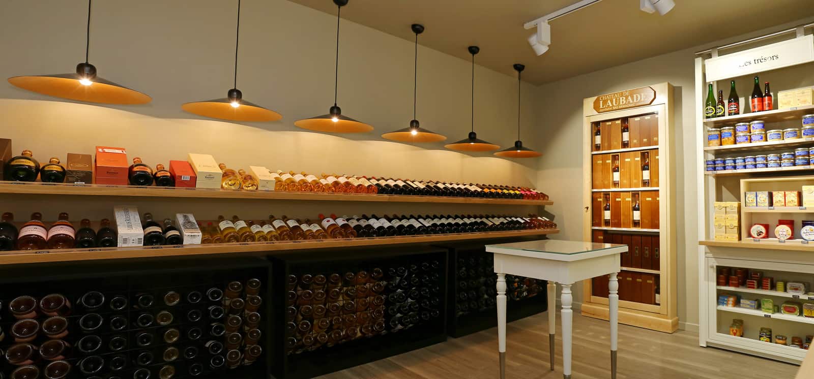 Panorama CAVE boutique Lille_1