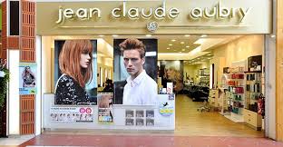 JEAN CLAUDE AUBRY VITRINE
