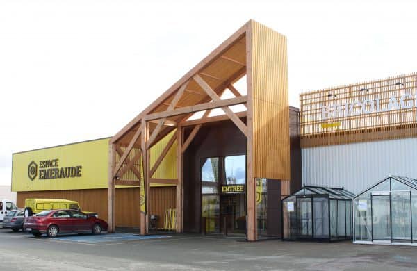 Espace-Emeraude-Facade