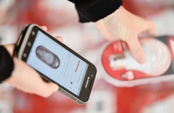 Franchise-MrBricolage-smartphone