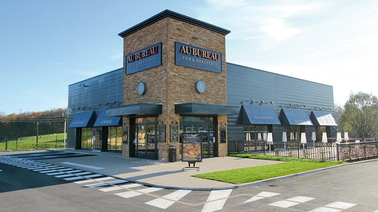Restauration à thème : Au Bureau étend son réseau en franchise