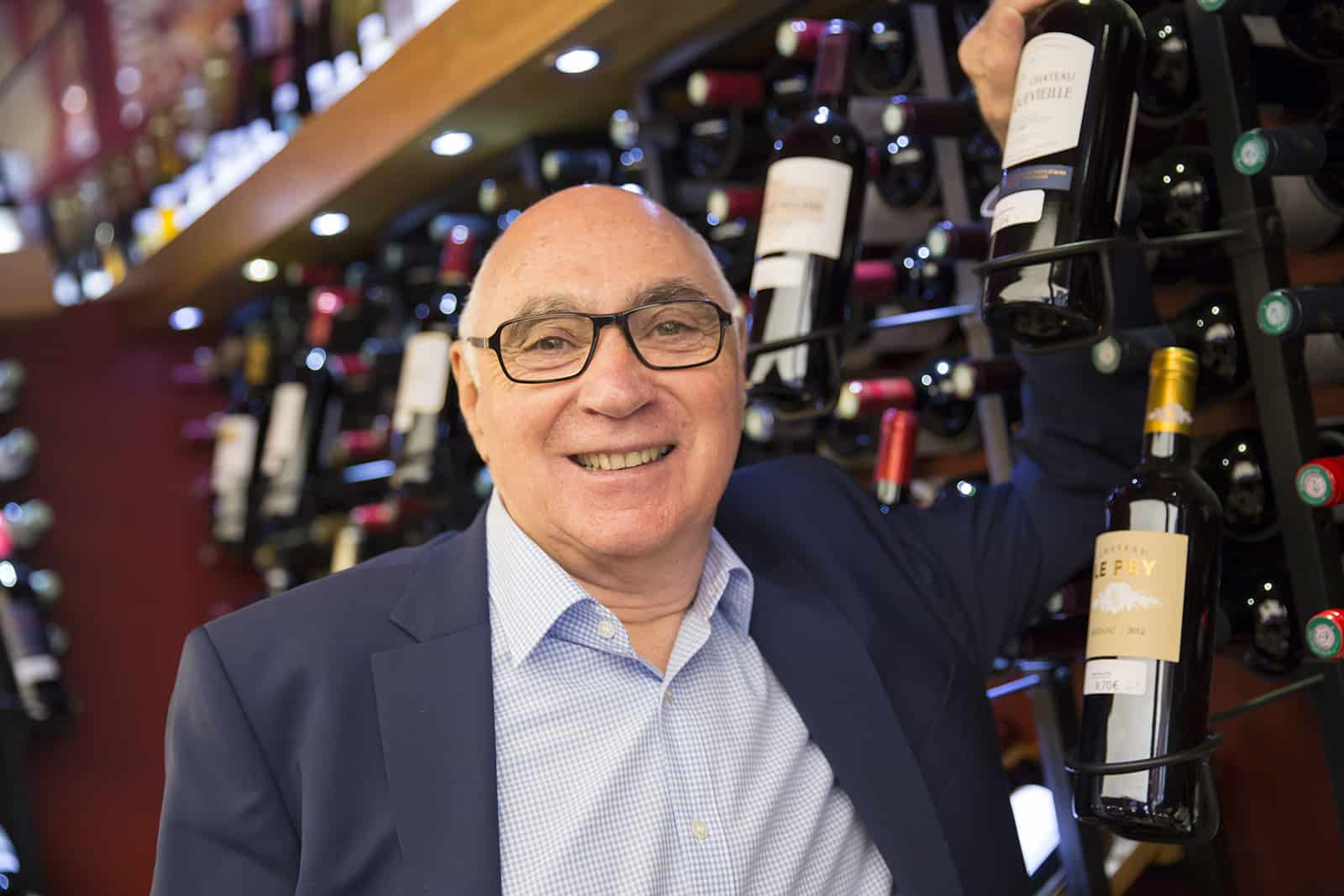 Fondateur de Cavavin, Michel Bourel est réélu Président de la Fédération Française de la Franchise