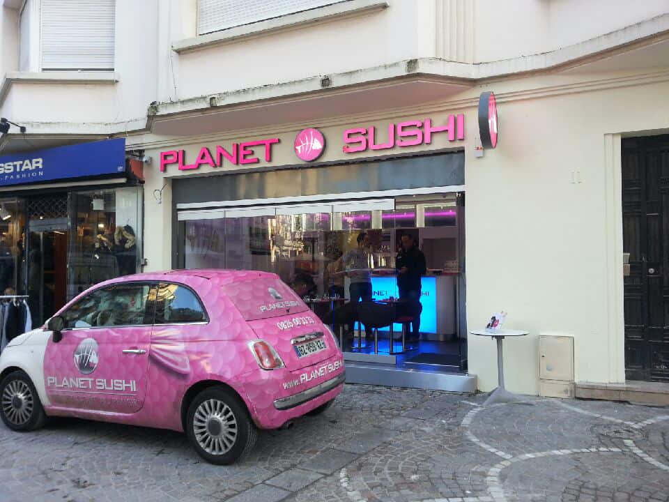 La franchise de restauration rapide Planet Sushi veut se relancer
