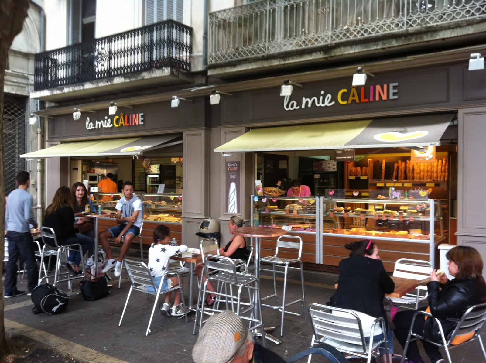 Double reprise de magasins dans le réseau La Mie Câline