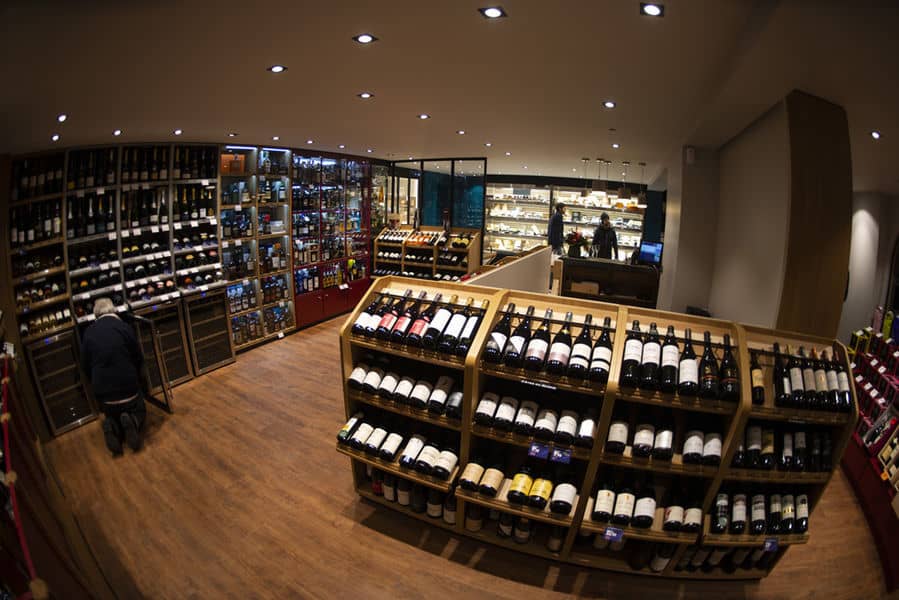 Nicolas renforce, en franchise, sa présence à l&rsquo;international