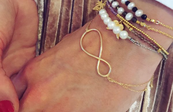 Bracelets et bagues Amazing Jewelry