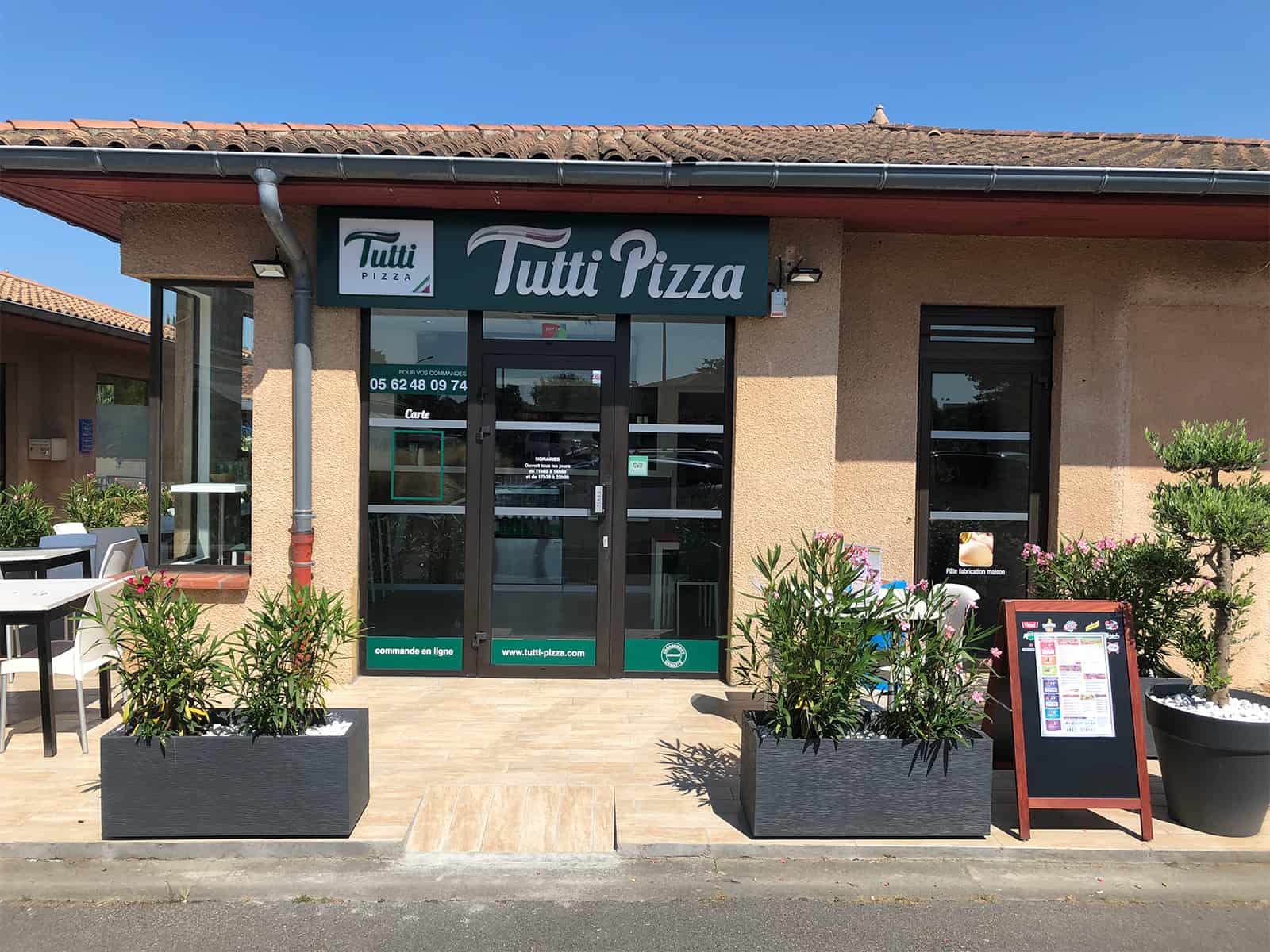 La franchise Tutti Pizza déploie ses concepts de magasins et de distributeurs