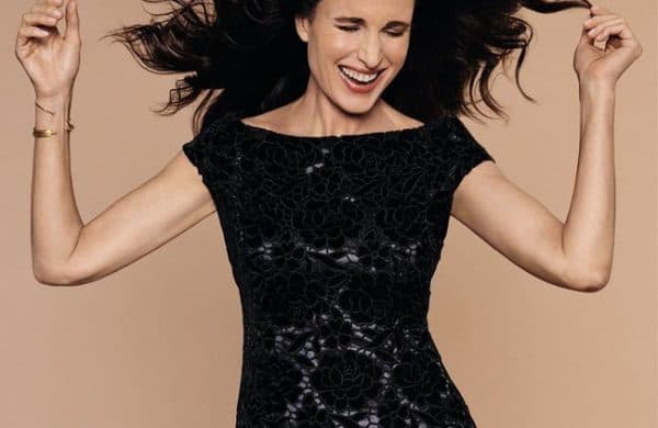 Un-jour-ailleurs-andie-macdowell