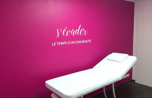 ESTHETIC-CENTER-cabine