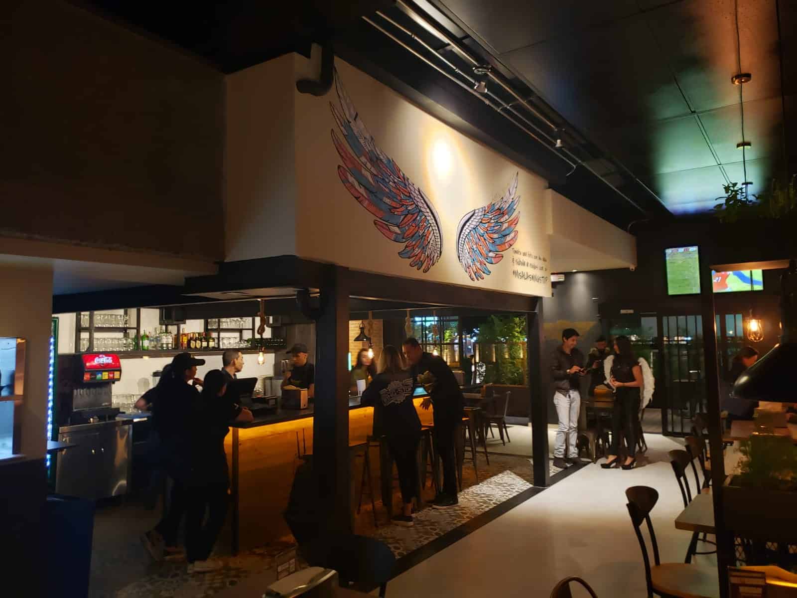 Poulet frit : première implantation en France pour l’enseigne américaine Wingstop