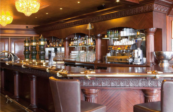 Comptoir de pub-brasserie en franchise Au Bureau