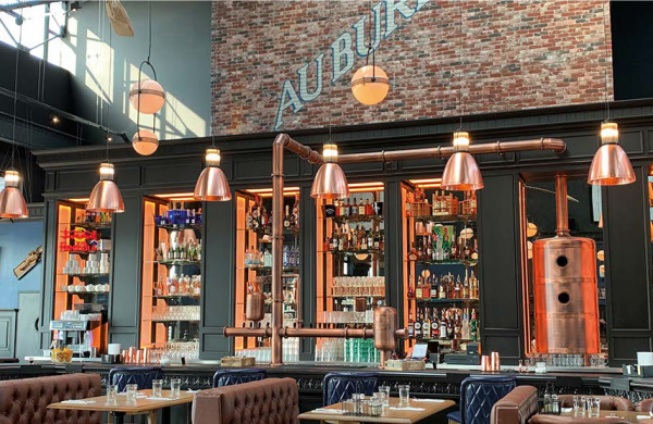 Salle de pub-brasserie Au Bureau en franchise