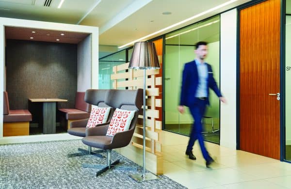 Espaces de bureaux en franchise sous la marque Regus