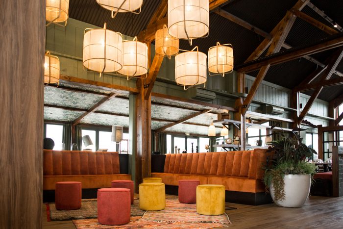 Aménagement intérieur de restaurant à l