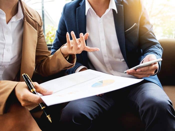Quelles sont les questions à poser à un franchiseur avant de signer son contrat ?