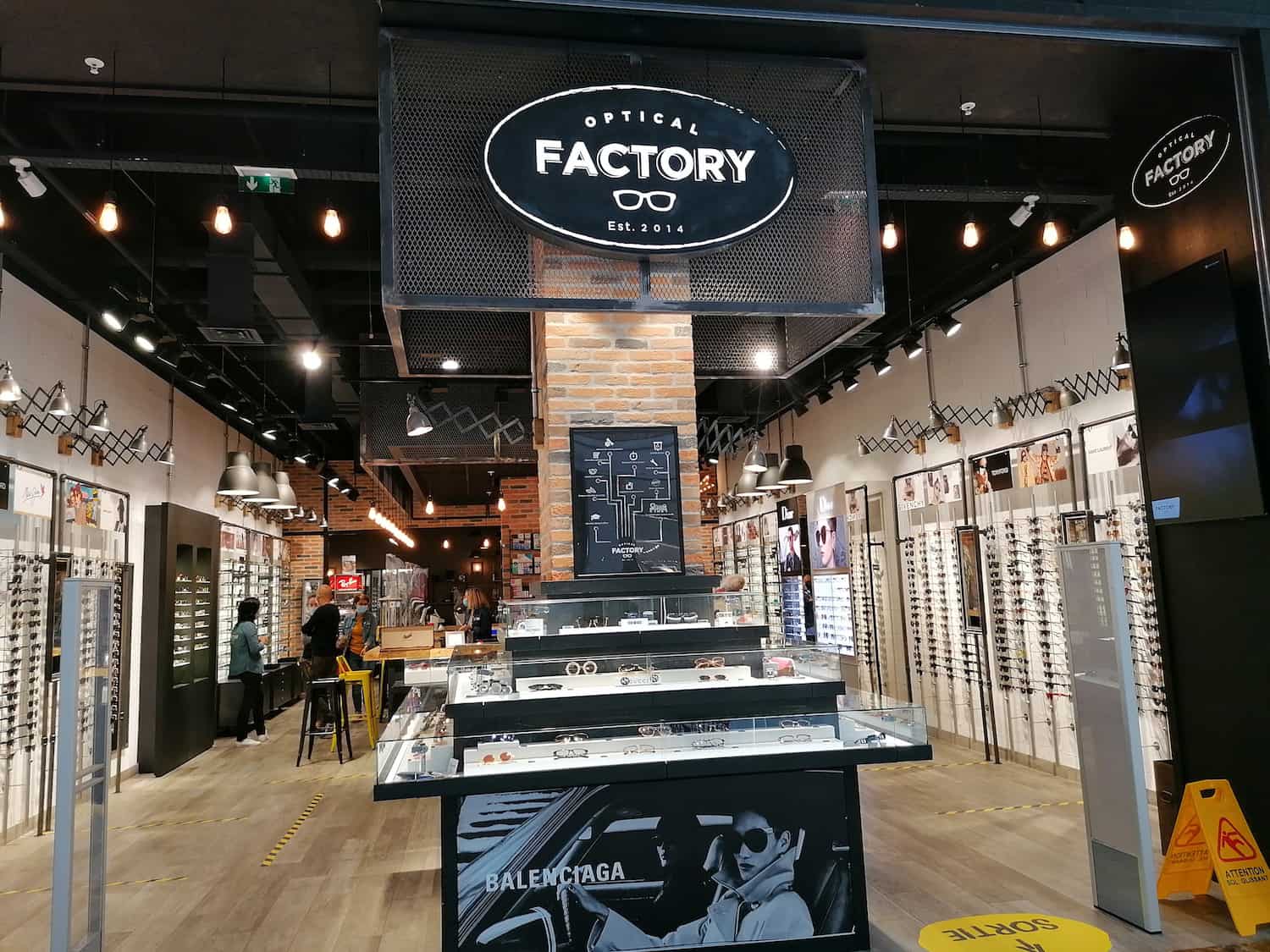 Le réseau Optical Factory choisit la licence de marque pour bousculer le monde de l’optique