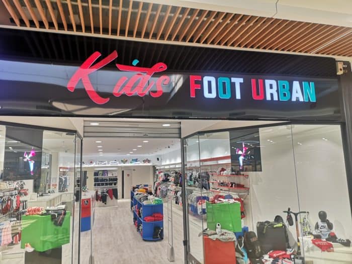 FOOT URBAN KIDS PHOT 1