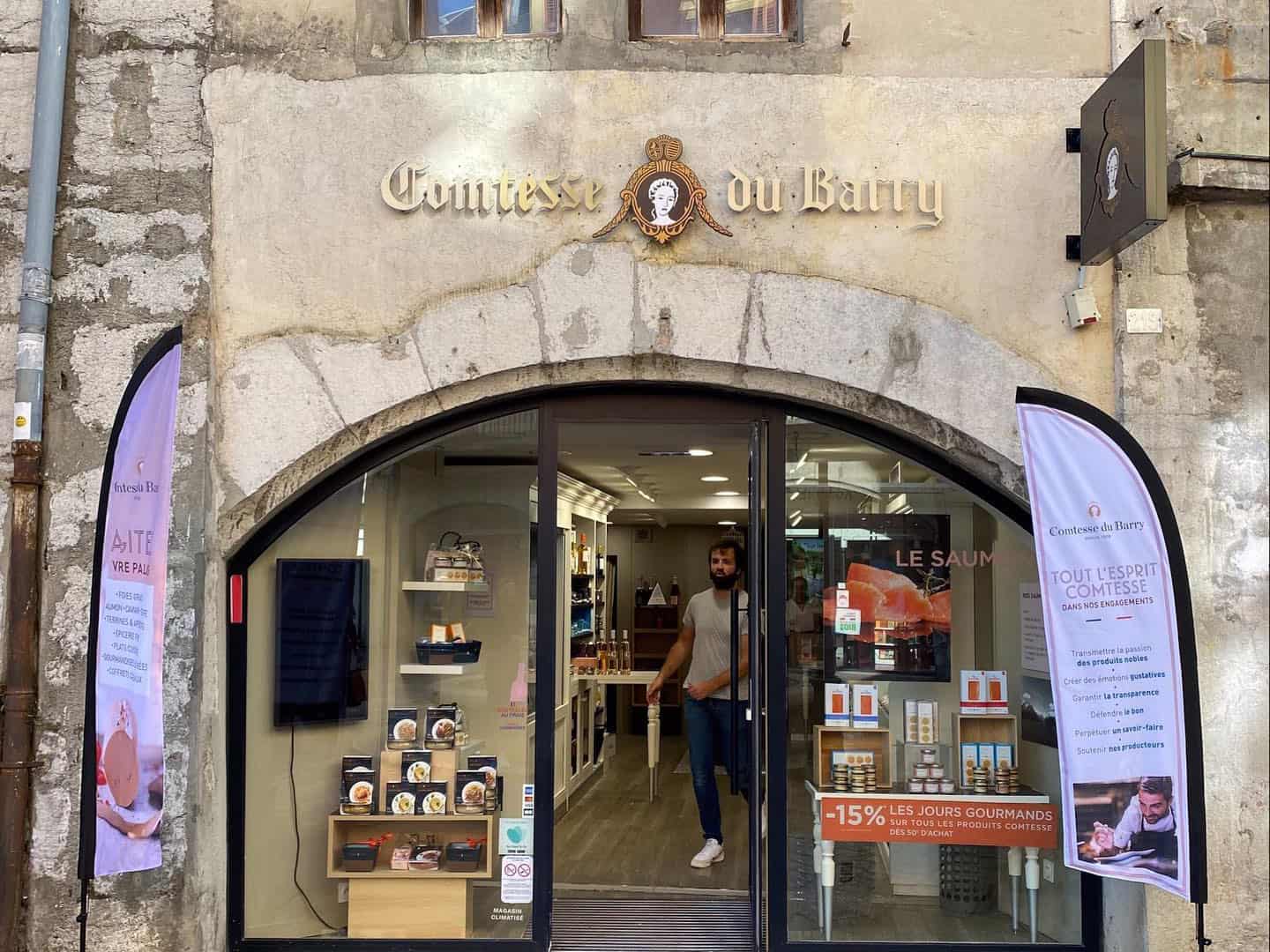 Nouvelle identité visuelle pour l&rsquo;enseigne Comtesse du Barry