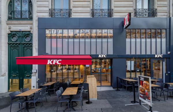 Restaurant sous enseigne KFC à Paris-Montmartre