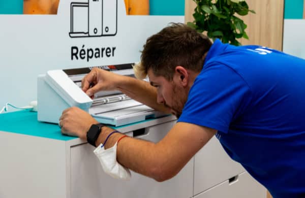 Atelier de réparation de smartphones en franchise à l