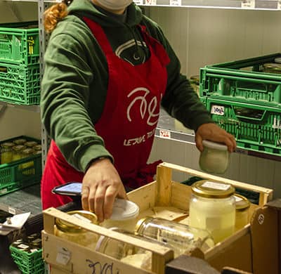 Le Drive tout nu, premier supermarché Drive zéro déchet 100 % responsable