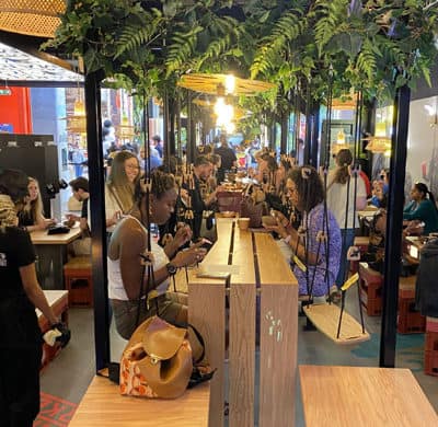 Food court Monkey Market, créé par le groupe Pitaya