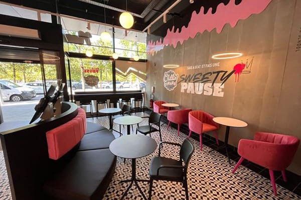 Salle de restaurant à l