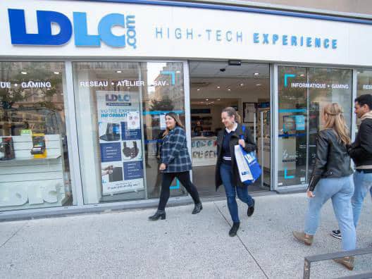 Franchise-High-Tech-LDLC-Vitrine