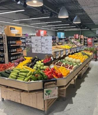 Intérieur de magasin bio à l