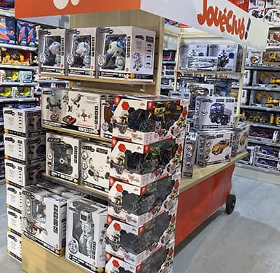 Intérieur de magasin de jouet à l