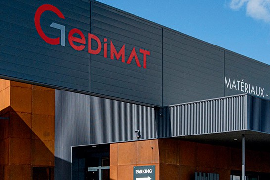 Magasins de matériaux à l