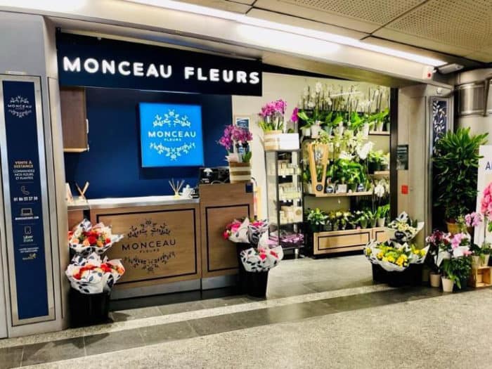 Magasin Monceau Fleurs gare Saint-Lazare à Paris