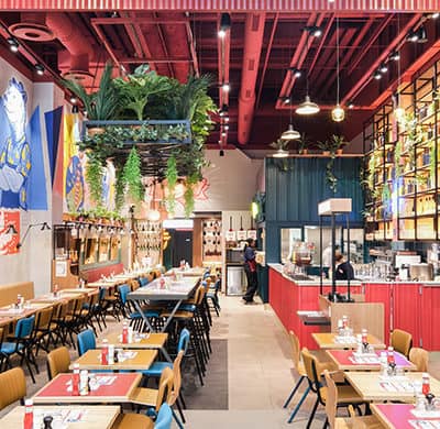 Intérieur de restaurant à l