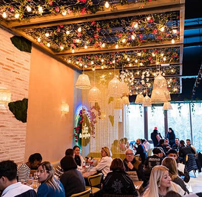 Salle de restaurant à l