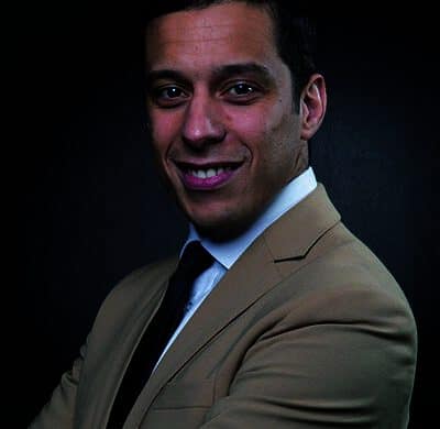 Sofiane Abrouk, Directeur du Service développement de Century 21