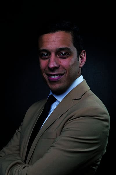 Sofiane Abrouk, Directeur du Service développement de Century 21