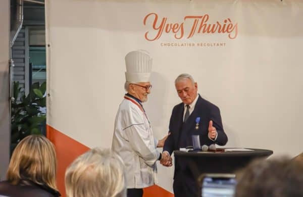 Yves-Thuries-grade-Officier-Ordre-National-du-Merite-1536×1024