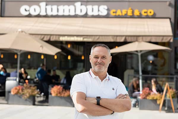 Miguel Pinto, multi-franchisé Columbus Café dans le Calvados