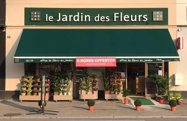 Magasin de fleurs en libre-service à l