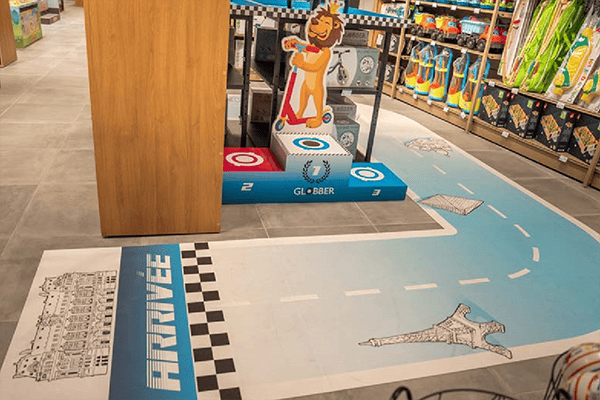 Espace ludique, magasin à l