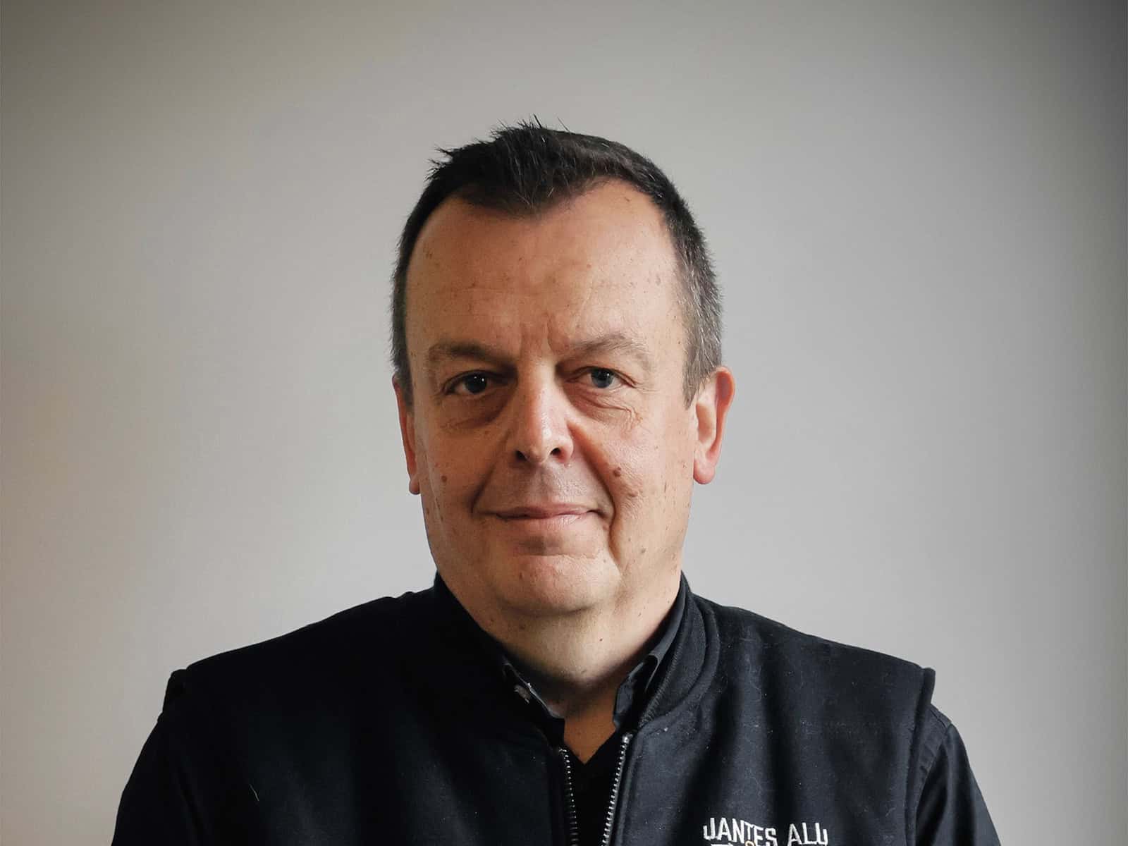 Rémy Génin, co-fondateur de la franchise Jantes Alu Services
