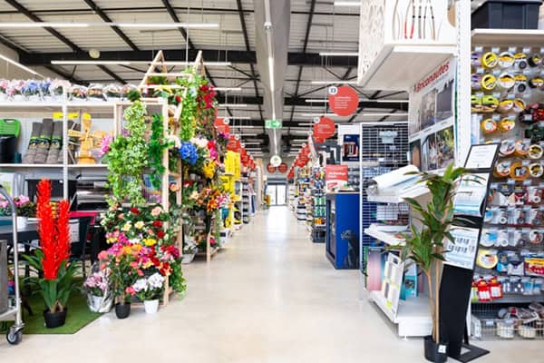 Intérieur du magasin à l