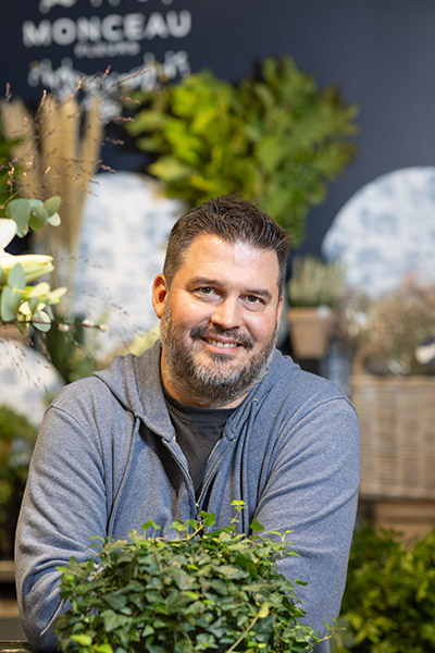 Damien Camier à la tête de 5 magasins Monceau Fleurs en Ile-de-France et dans la région bordelaise.