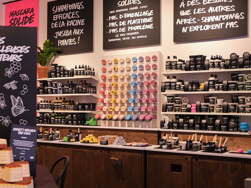 La marque de cosmétiques Lush relance la franchise pour déployer son réseau de boutiques en France