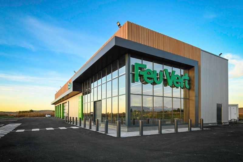 Nouveau changement de propriétaire en vue pour le réseau de centres auto Feu Vert