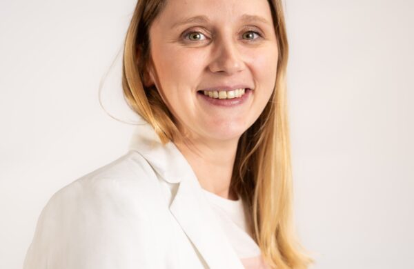 Weldom_Claire SARGENT